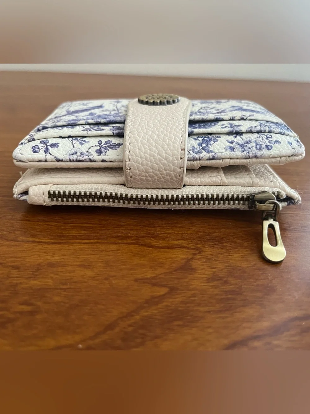 Kelvoris Blue Hummingbird Bi Fold Waller Coin Pouch Snap Faux Leather Bird RFID